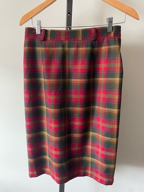 100% Wool 80s 90s Vintage Conrad C Collection Tartan Plaid Skirt Midi Pencil